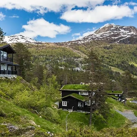Mountain By Homes & Stryn