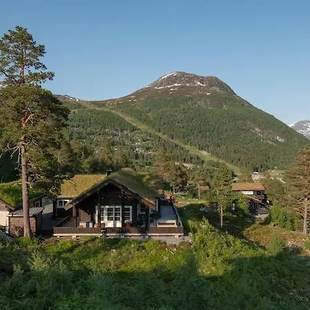 Dağ evi Mountain By Homes & *
